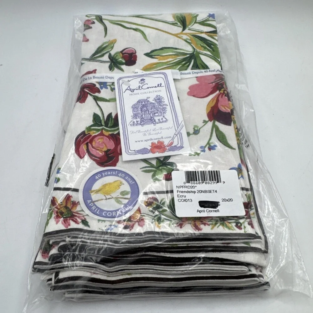 April Cornell Cloth Napkin Set 4 Friendship Dahlia New Ivory Cream Floral Fabric